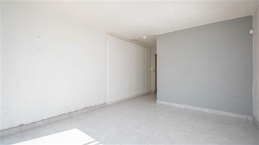 False - Townhouse For Sale in Northcliff, Randburg, Gauteng - M127235