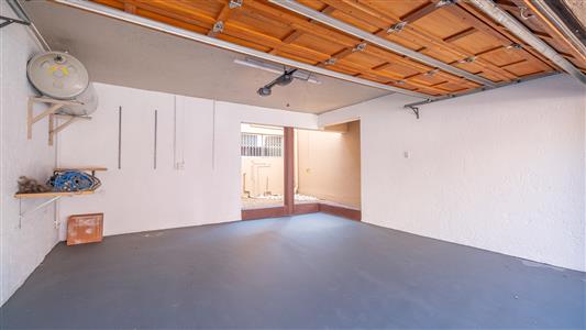 False - Townhouse For Sale in Northcliff, Randburg, Gauteng - M127235