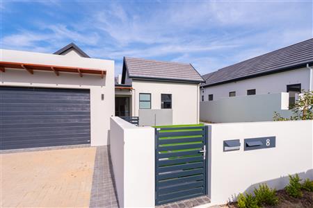 False - House For Sale in Croydon, Somerset West, Western Cape - M127232
