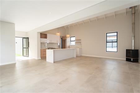 False - House For Sale in Croydon, Somerset West, Western Cape - M127232