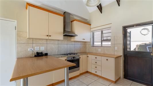 Townhouse For Sale in Blue Mountain Village, George, Western Cape - M127260