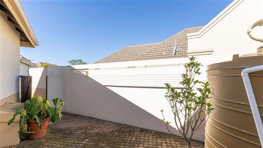 Townhouse For Sale in Blue Mountain Village, George, Western Cape - M127260