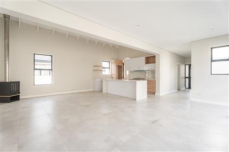 False - House For Sale in Sitari Country Estate, Somerset West, Western Cape - M127241