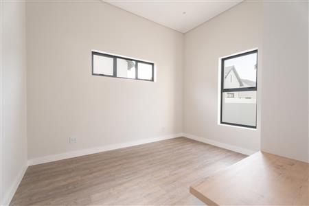False - House For Sale in Sitari Country Estate, Somerset West, Western Cape - M127241