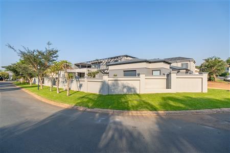 False - House For Sale in Midstream Estate, Centurion, Gauteng - M127243