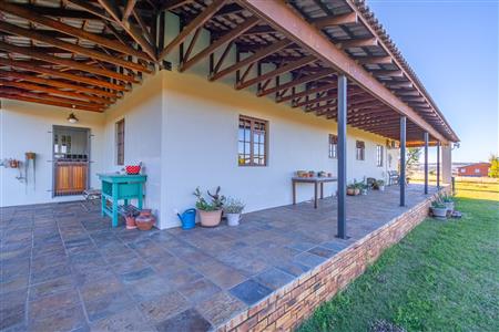 Farm For Sale in Sterkfontein Country Estates, Krugersdorp, Gauteng - M127255