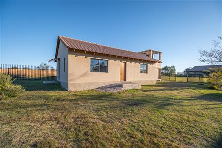 Farm For Sale in Sterkfontein Country Estates, Krugersdorp, Gauteng - M127255