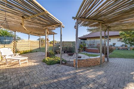 Farm For Sale in Sterkfontein Country Estates, Krugersdorp, Gauteng - M127255