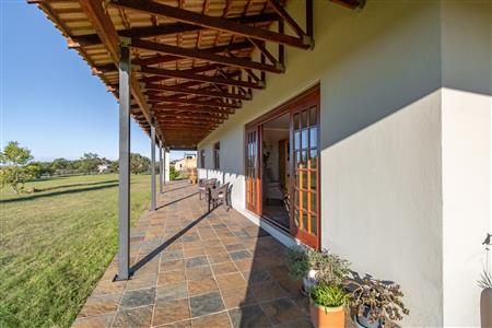 Farm For Sale in Sterkfontein Country Estates, Krugersdorp, Gauteng - M127255