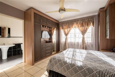 House For Sale in Howick West, Howick, KwaZulu Natal - M127276
