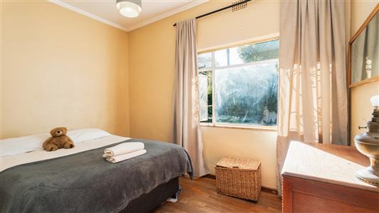 False - House For Sale in Paarl Central, Paarl, Western Cape - M127343