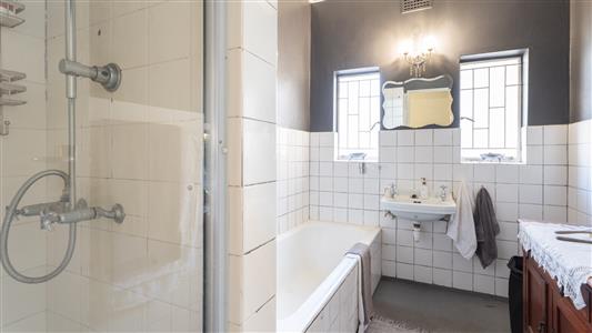 False - House For Sale in Paarl Central, Paarl, Western Cape - M127343
