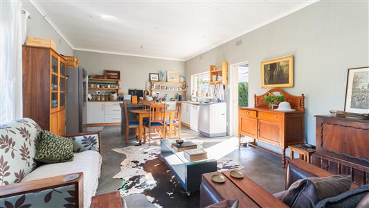 False - House For Sale in Paarl Central, Paarl, Western Cape - M127343
