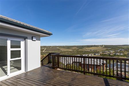 False - House For Sale in Seemeeu Park, Mossel Bay, Western Cape - M127342