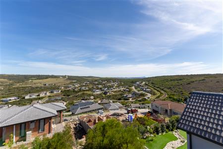 False - House For Sale in Seemeeu Park, Mossel Bay, Western Cape - M127342