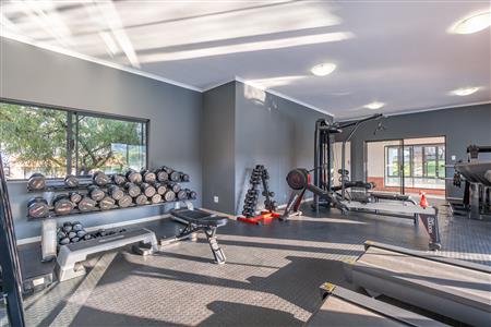 Apartment For Sale in Randpark Ridge, Randburg, Gauteng - M127333