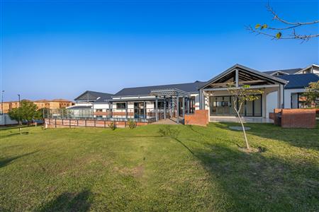 Apartment For Sale in Randpark Ridge, Randburg, Gauteng - M127333