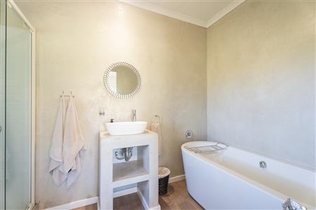 False - House Unavailable in Silwerstrand Golf And River Estate, Robertson, Western Cape - M127336