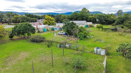 House For Sale in Fort Beaufort, Eastern Cape - M127345