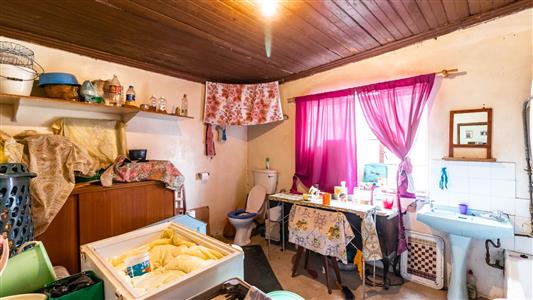 House For Sale in Fort Beaufort, Eastern Cape - M127345