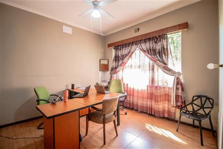 House For Sale in Fort Beaufort, Eastern Cape - M127351