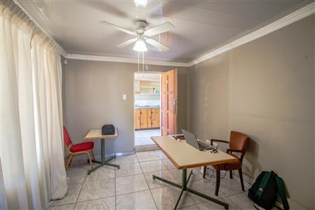 House For Sale in Fort Beaufort, Eastern Cape - M127351