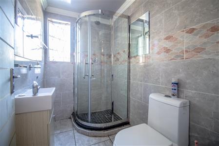 House For Sale in Fort Beaufort, Eastern Cape - M127351