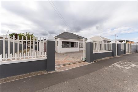 House Sold in Parow Valley, Parow, Western Cape - M127349