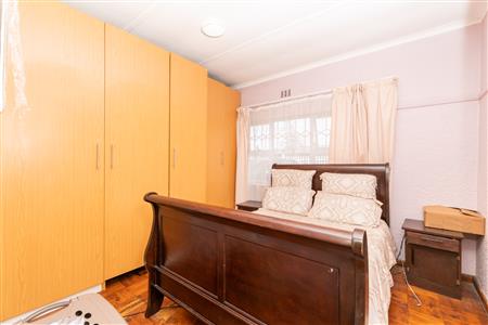 House Sold in Parow Valley, Parow, Western Cape - M127349