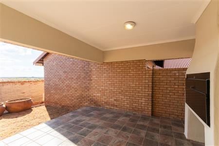 Townhouse For Sale in Polokwane, Limpopo - M127367