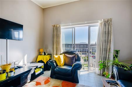 False - Apartment For Sale in Sonkring, Brackenfell, Western Cape - M123674