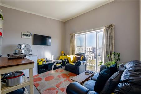 False - Apartment For Sale in Sonkring, Brackenfell, Western Cape - M123674