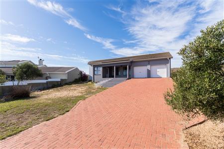 False - House For Sale in Country Club, Langebaan, Western Cape - M127373
