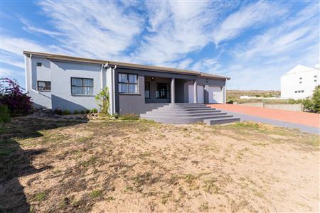 False - House For Sale in Country Club, Langebaan, Western Cape - M127373