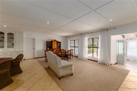 False - House For Sale in Country Club, Langebaan, Western Cape - M127373