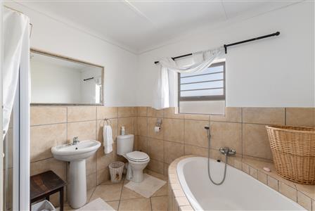 False - House For Sale in Country Club, Langebaan, Western Cape - M127373