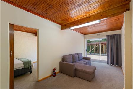 False - House sold in Lower Robberg, Plettenberg Bay - M126337