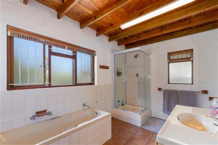 False - House sold in Lower Robberg, Plettenberg Bay - M126337