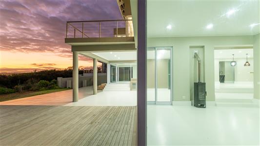 House For Sale in Le Grand Estate, George, Western Cape - M127371