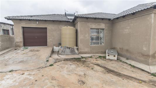 House For Sale in Moletji, Polokwane Rural, Polokwane, Limpopo - M127360