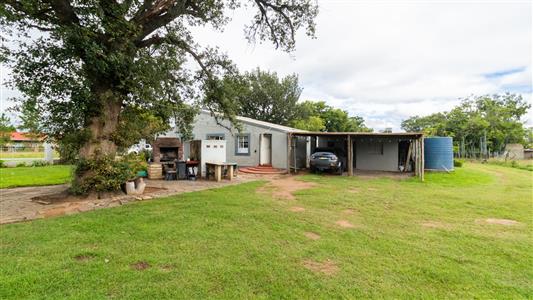 House For Sale in Fort Beaufort, Eastern Cape - M127381