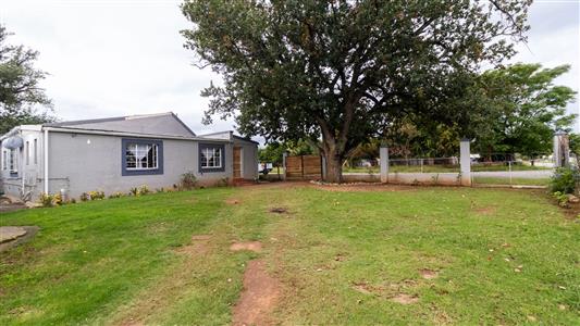 House For Sale in Fort Beaufort, Eastern Cape - M127381