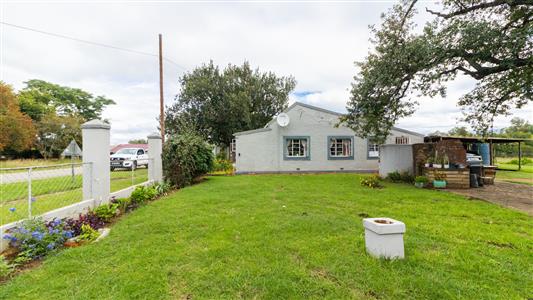 House For Sale in Fort Beaufort, Eastern Cape - M127381