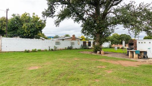 House For Sale in Fort Beaufort, Eastern Cape - M127381