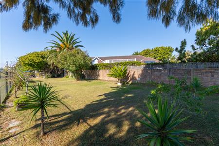 House For Sale in Plumstead, Cape Town, Western Cape - M127378
