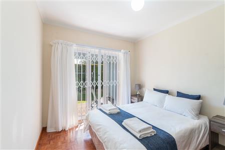 House For Sale in Plumstead, Cape Town, Western Cape - M127378