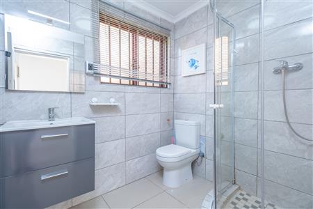 House For Sale in Noordheuwel, Krugersdorp, Gauteng - M127377