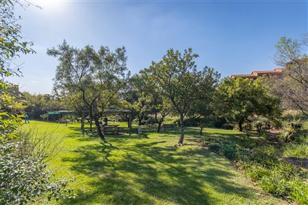 House For Sale in Noordheuwel, Krugersdorp, Gauteng - M127377