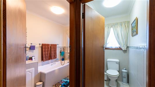 House For Sale in Brenton On Sea, Knysna, Western Cape - M127398