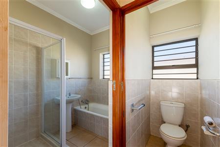 Townhouse For Sale in Riversdale, Western Cape - M127387